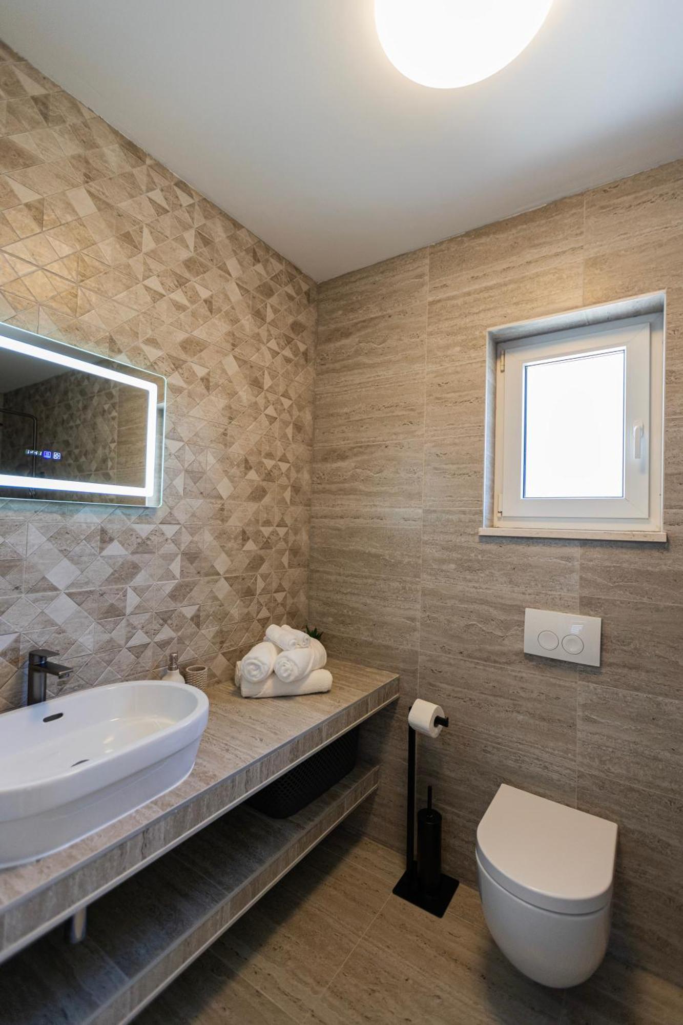 Kiara * Kastela